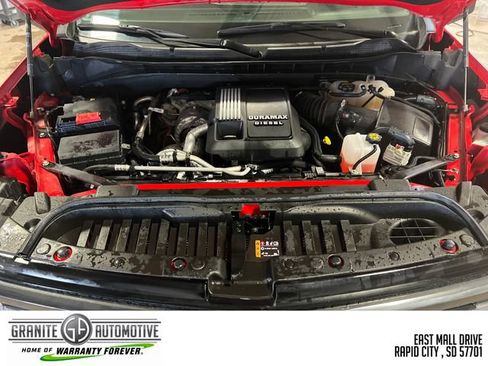 Used 2025 Chevrolet Silverado 1500 ZR2 w/ Technology Package AWD/4WD image 23