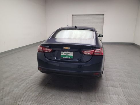 Used 2022 Chevrolet Malibu LT FWD image 7