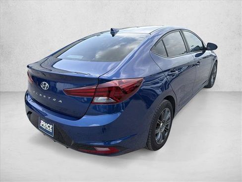Used 2019 Hyundai Elantra SEL FWD image 6