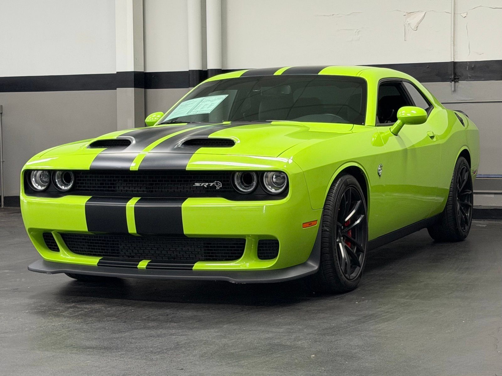 Used 2023 Dodge Challenger SRT Hellcat RWD image 6