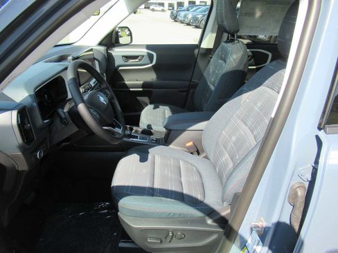 New 2025 Ford Bronco Sport Heritage w/ Convenience Package image 9