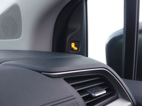 Used 2023 Honda Odyssey EX-L image 31