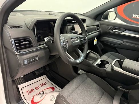 New 2026 GMC Terrain Elevation w/ Black Edition image 12