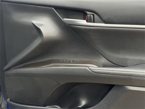 Used 2023 Toyota Camry XSE image 27