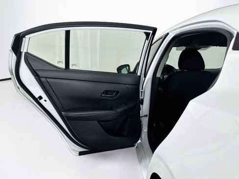 Used 2025 Nissan Sentra S FWD image 25
