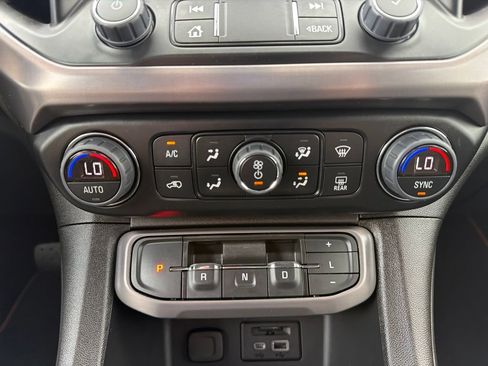 Certified 2023 GMC Acadia AT4 AWD/4WD image 26