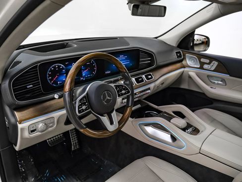 Used 2020 Mercedes-Benz GLS 580 4MATIC image 10