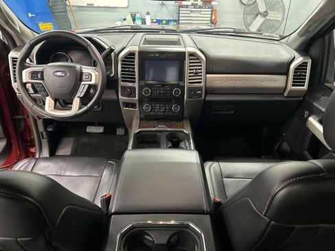 Used 2017 Ford F250 Lariat w/ Chrome Package image 10
