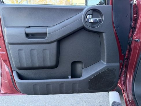 Used 2015 Nissan Xterra PRO-4X w/ Pro-4x Leather Package image 14