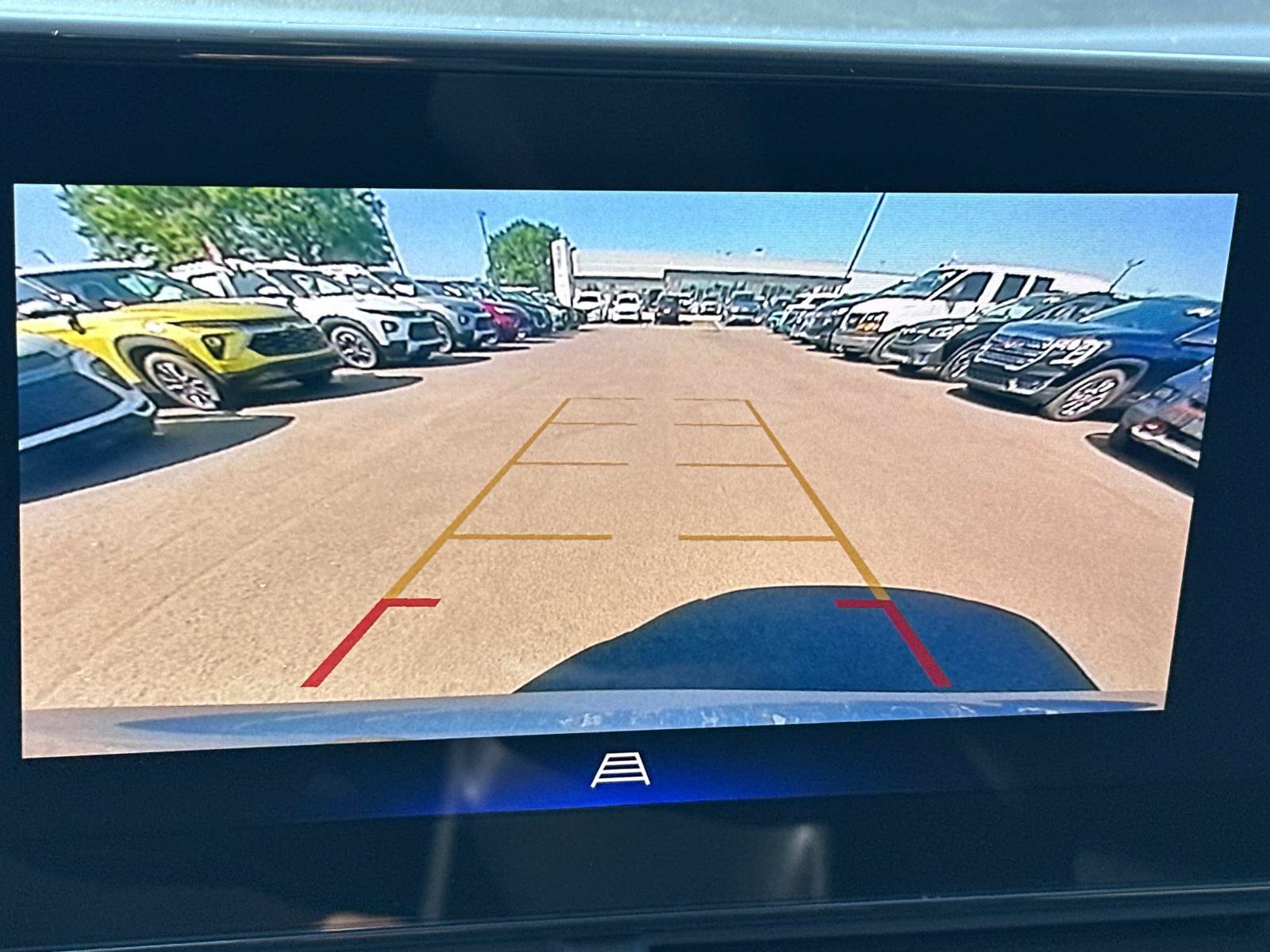 Certified 2024 Chevrolet Trax LT w/ Sunroof Package FWD image 27