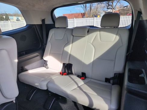 Used 2020 Kia Telluride SX w/ SX Prestige Package image 10