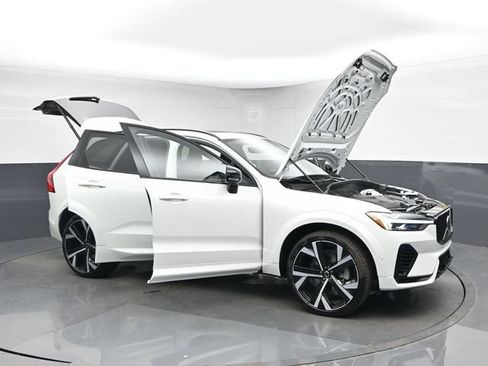 New 2026 Volvo XC60 T8 Ultra w/ Protection Package Premier AWD/4WD image 53
