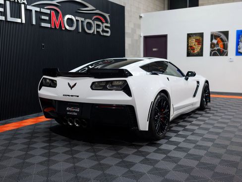 Used 2016 Chevrolet Corvette Z06 w/ Z07 Performance Package RWD image 14