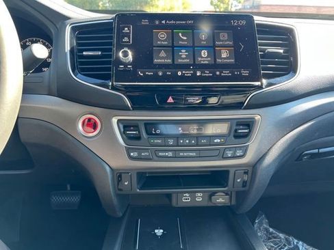 New 2026 Honda Ridgeline RTL image 12