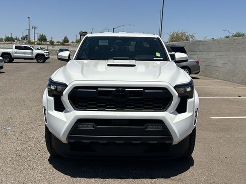 Used 2026 Toyota Tacoma TRD Sport RWD image 19