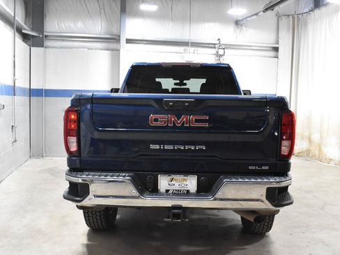 Used 2022 GMC Sierra 2500 SLE w/ X31 Off-Road Package AWD/4WD image 25