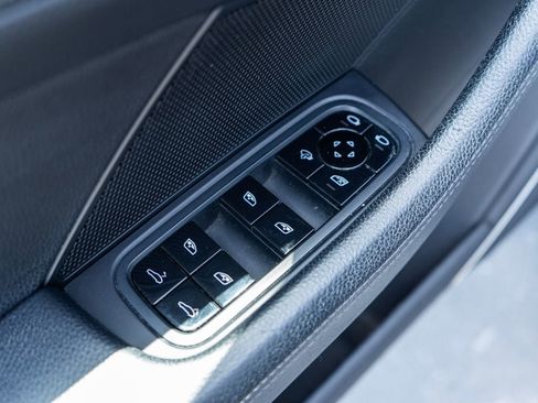 Used 2021 Porsche Panamera 4 AWD/4WD image 30