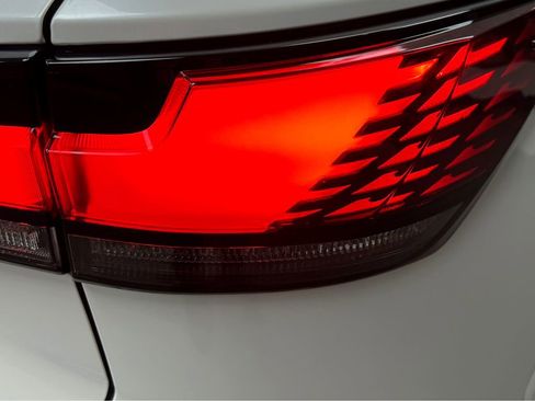 Certified 2025 Lexus RX 350h AWD/4WD image 29