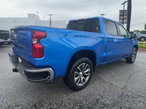 Used 2025 Chevrolet Silverado 1500 LT w/ Safety Package image 8