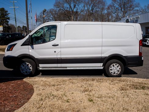 Used 2024 Ford Transit 250 Low Roof w/ Exterior Upgrade Package image 3