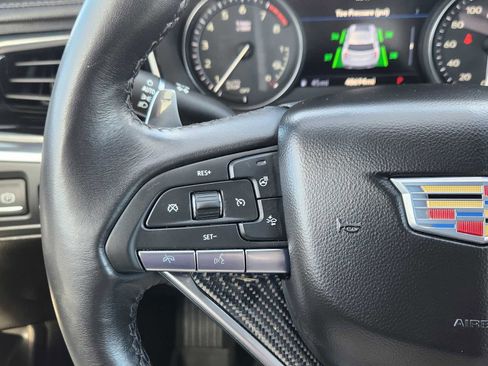 Used 2024 Cadillac XT6 Sport w/ Technology Package AWD/4WD image 18