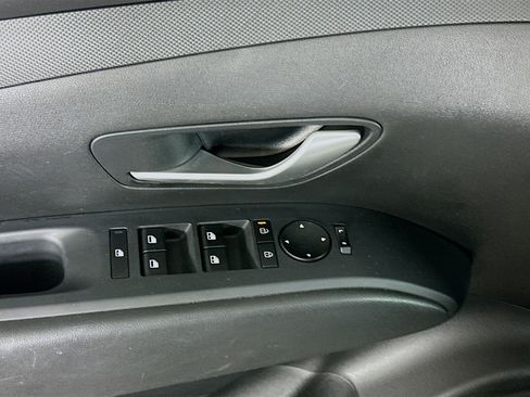 Used 2025 Hyundai Tucson SEL FWD image 15