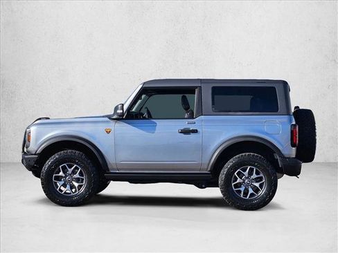 Used 2023 Ford Bronco Badlands AWD/4WD image 9