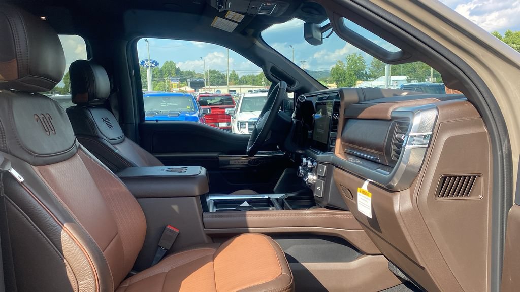 New 2027 Ford F250 King Ranch w/ Chrome Package AWD/4WD image 12