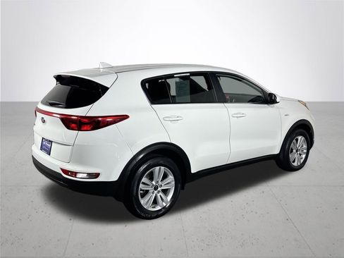 Used 2019 Kia Sportage LX image 6