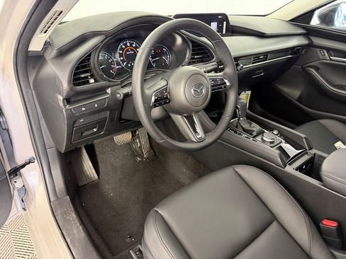 Used 2025 MAZDA MAZDA3 s FWD image 4