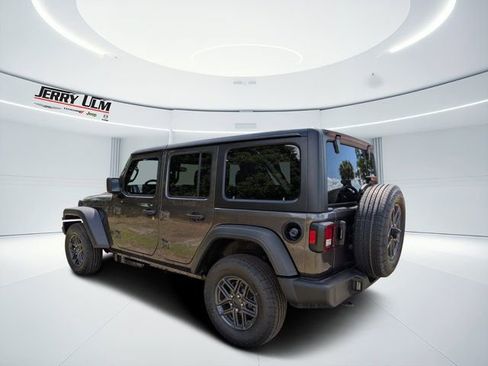 New 2026 Jeep Wrangler Unlimited Sport AWD/4WD image 5