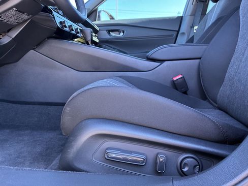 Certified 2025 Honda Accord Sport image 18