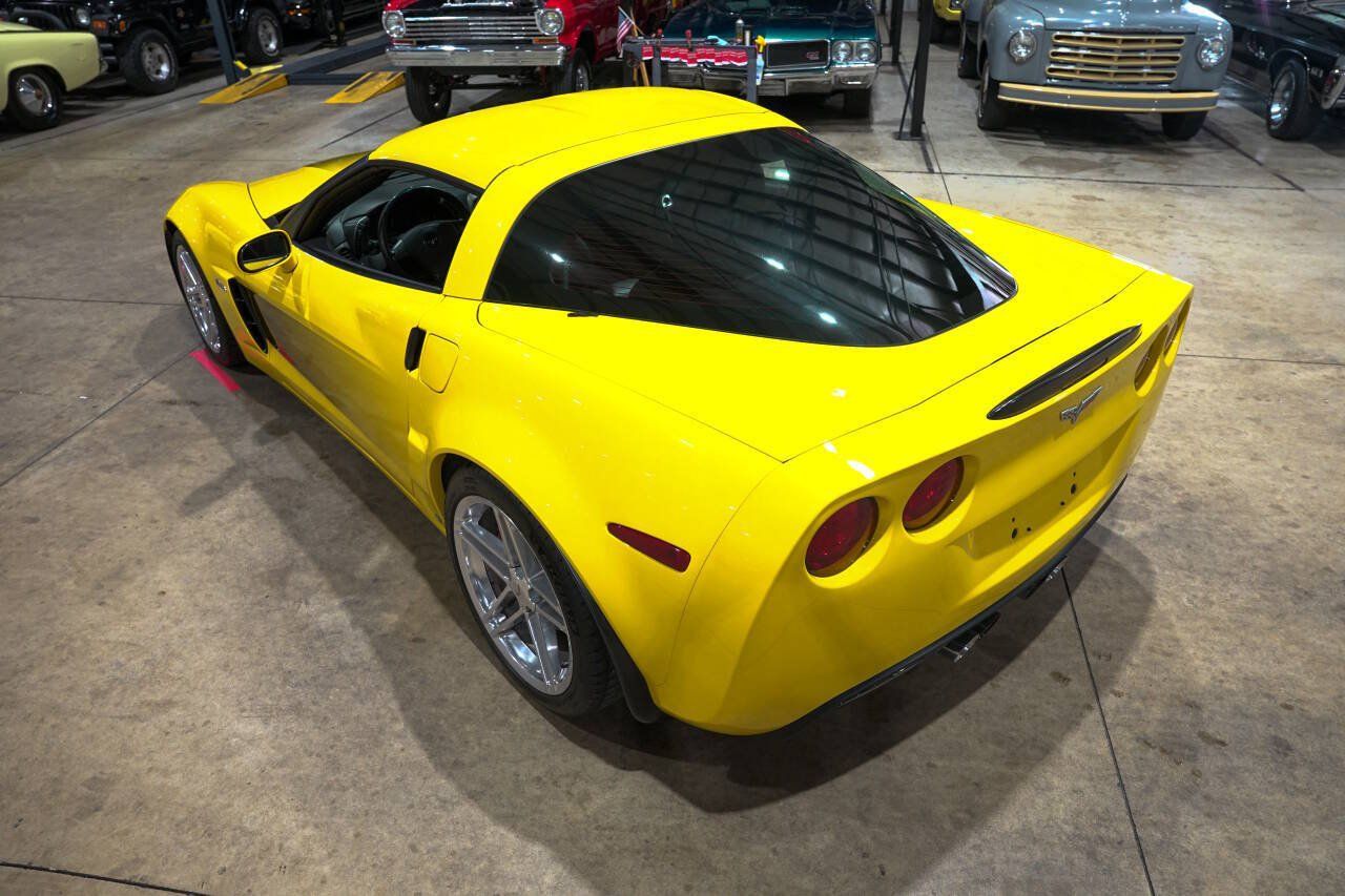 Used 2007 Chevrolet Corvette Z06 w/ Preferred Equipment Group RWD image 16