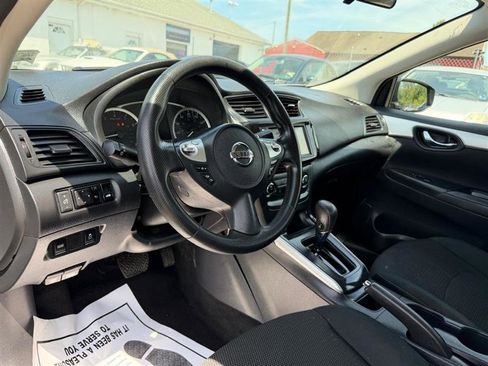Used 2019 Nissan Sentra S FWD image 29
