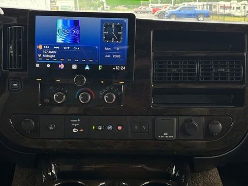 New 2026 GMC Savana 2500 Extended w/ Driver Convenience Package RWD image 24