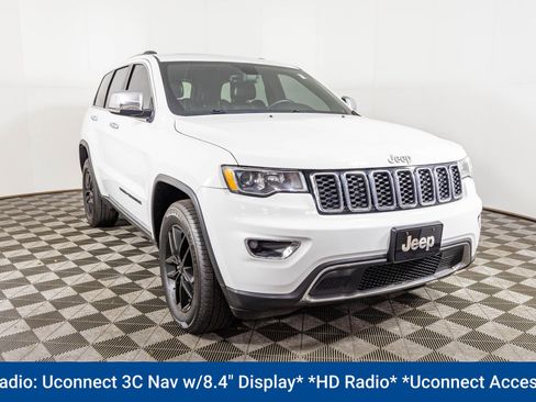 Used 2017 Jeep Grand Cherokee Limited image 14