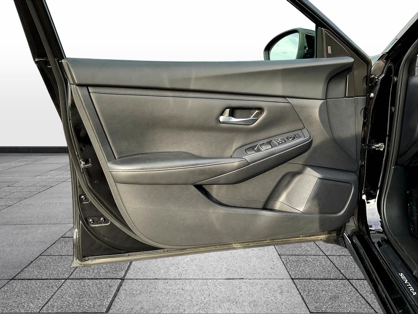 Certified 2024 Nissan Sentra SV FWD image 23