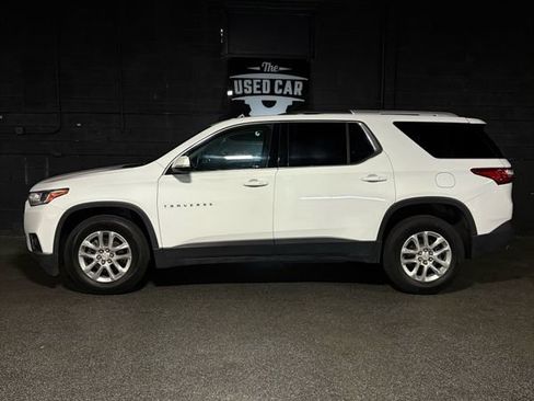 Used 2018 Chevrolet Traverse LT AWD/4WD image 3