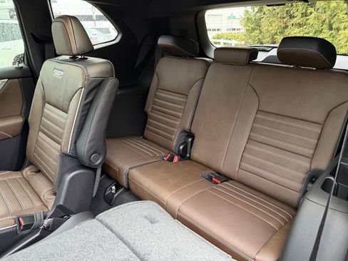 New 2026 GMC Acadia Denali Ultimate AWD/4WD image 25