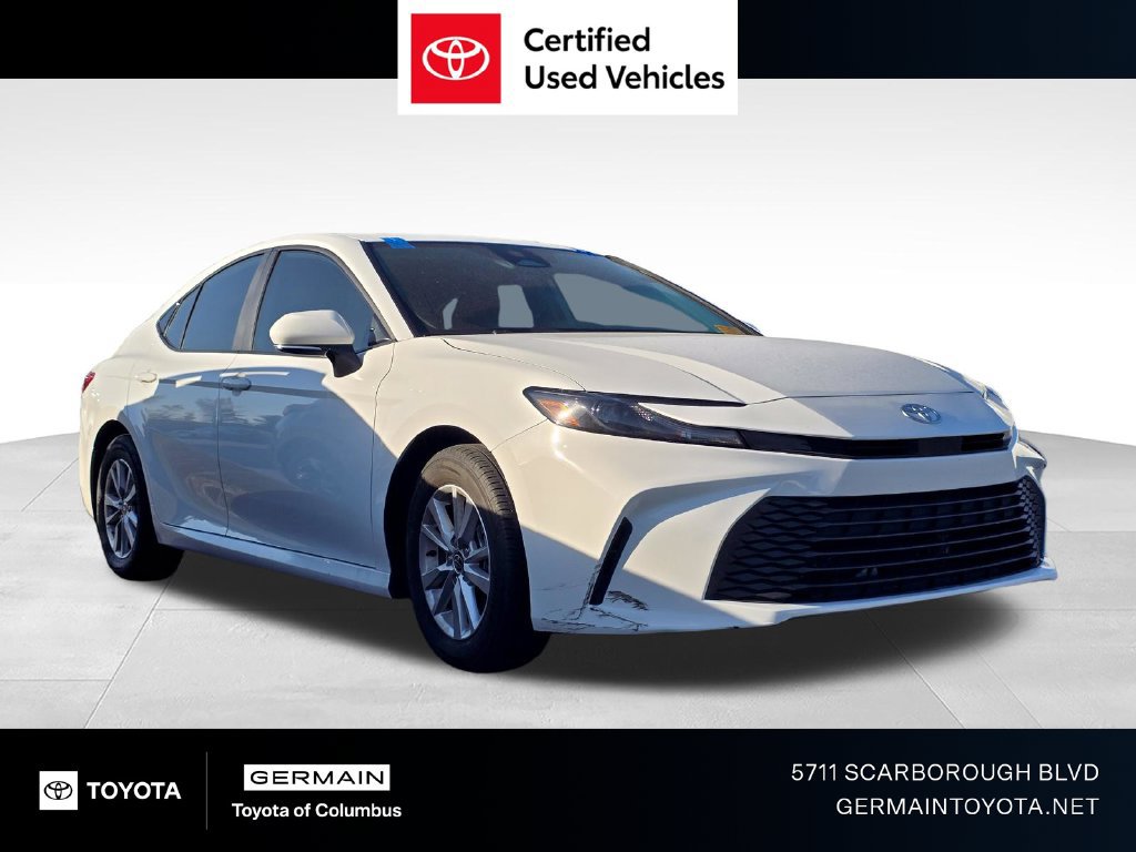 Used 2025 Toyota Camry LE FWD image 1