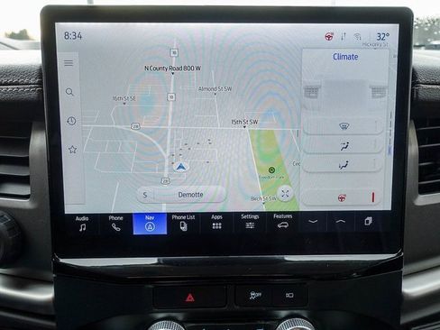 Used 2022 Ford Expedition Max XLT image 41