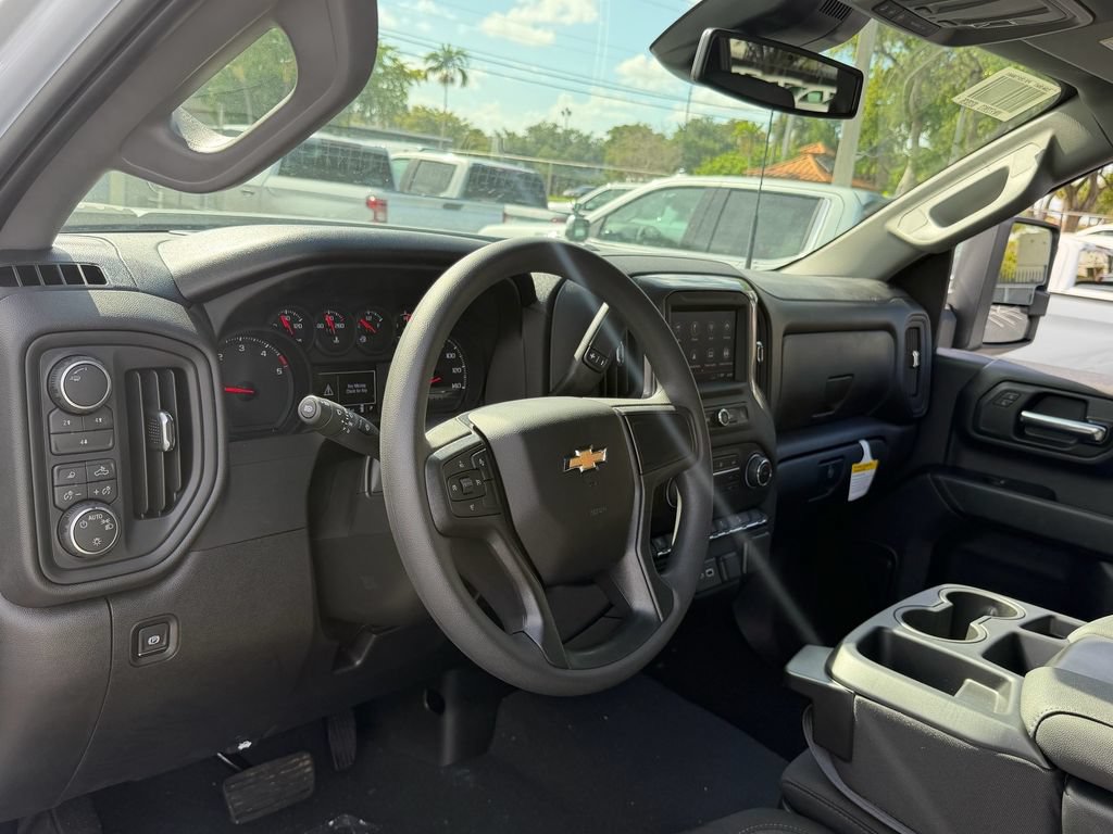 New 2026 Chevrolet Silverado 2500 Custom w/ Custom Value Package AWD/4WD image 6