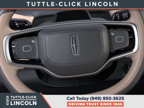 New 2026 Lincoln Navigator Black Label AWD/4WD image 12