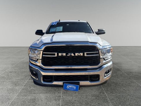 Used 2022 RAM 2500 Tradesman w/ Chrome Appearance Group image 7