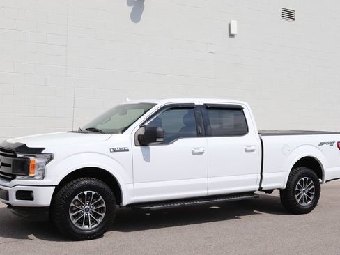 Used 2018 Ford F150 XLT w/ Equipment Group 302A Luxury AWD/4WD image 24
