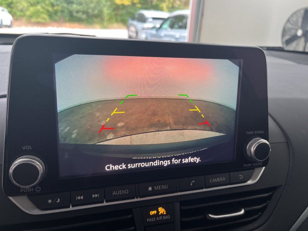 Used 2025 Nissan Altima 2.5 S FWD image 22