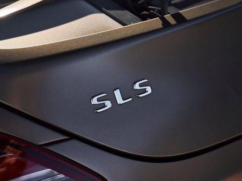 Used 2012 Mercedes-Benz SLS AMG Coupe image 17