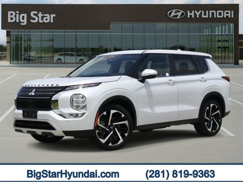 Used 2024 Mitsubishi Outlander SE FWD image 1
