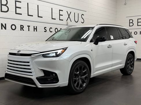 New 2026 Lexus TX 500h AWD image 8