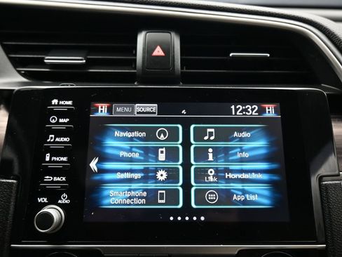 Used 2020 Honda Civic Touring image 17